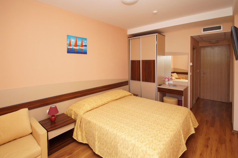 Hotel Posejdon Vela Luka Exterior photo